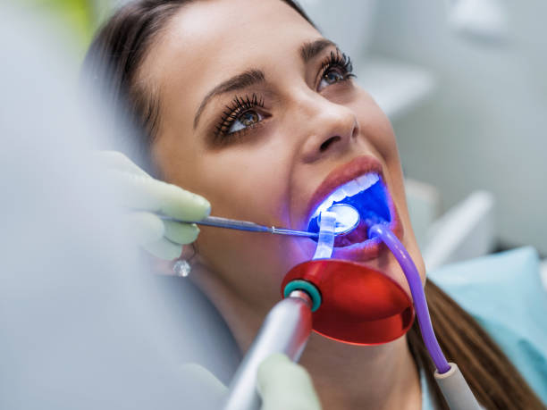 Aplicación del láser diodo dental en Badajoz